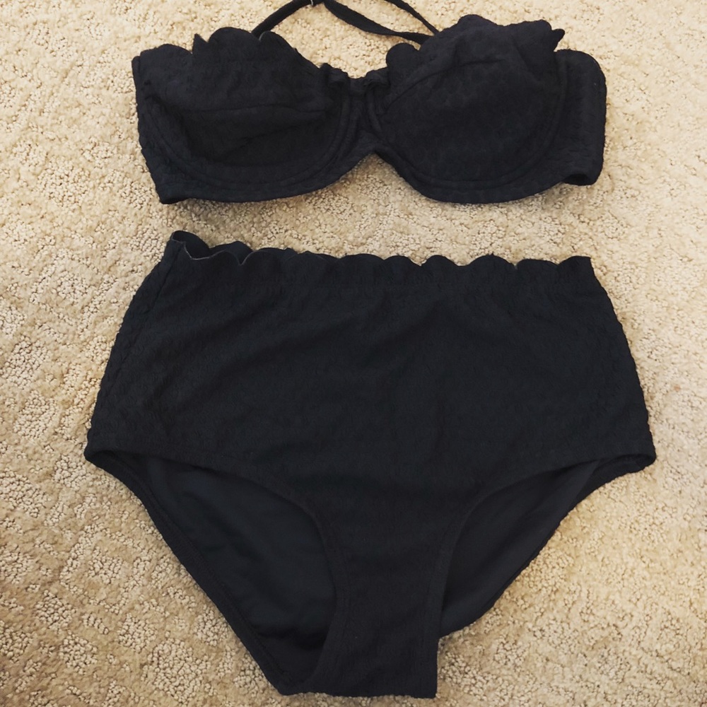 Kate Spade Black Two Piece. Top- M, Bottoms- Sm